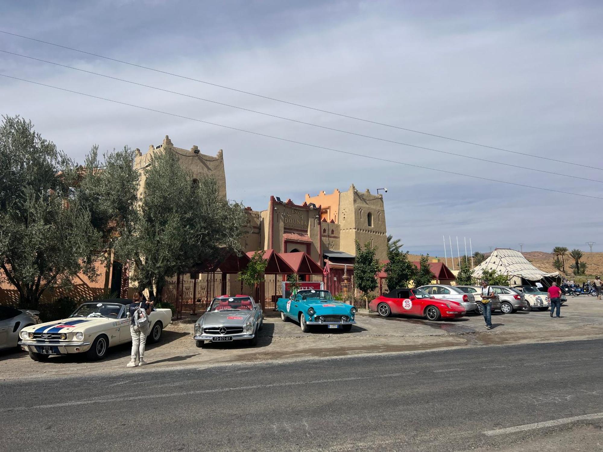 Hôtel Kasbah Dounia à Kerrando Extérieur photo